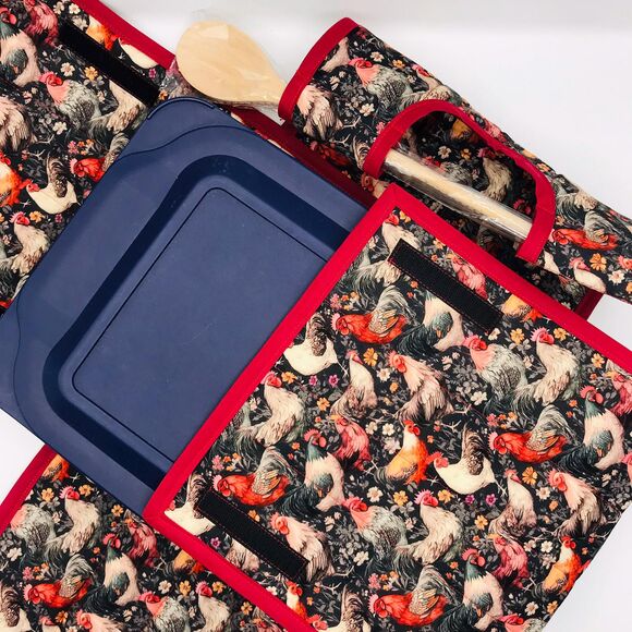 Casserole Carrier w Wooden Spoons for 9x13 Pans and 8x8 Square Farmhouse Chicken - Picture 3 of 7